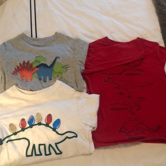 Set of 3 Gap long sleeve tee size 4 dinosaur - Picture 1 of 4